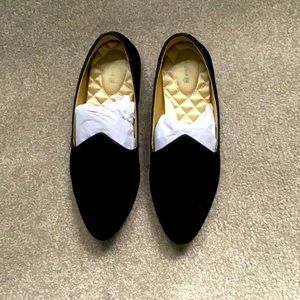 Birdies The Heron in black suede! Like new condition, worn once!